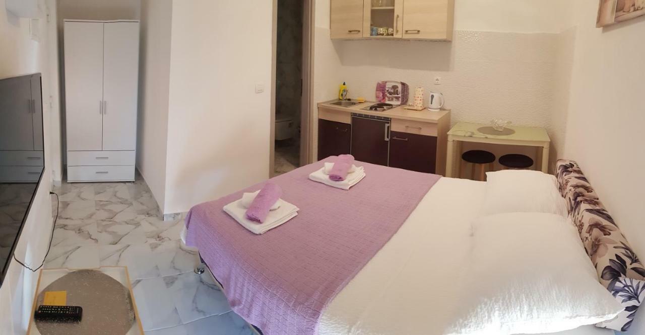 Studio Apartment Lili Задар Екстериор снимка